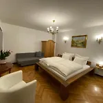 Casa Tei